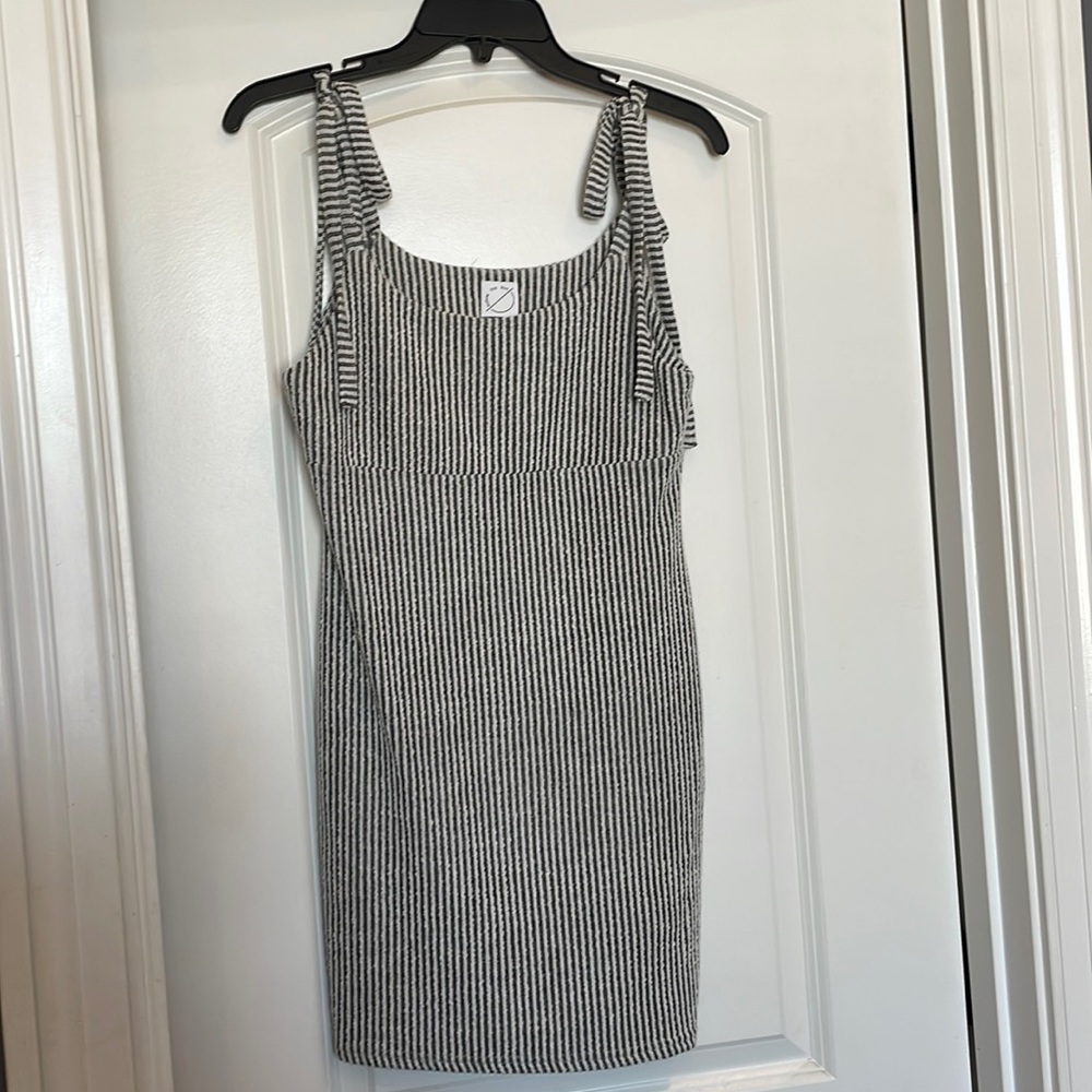Follow the sun size medium mini dress